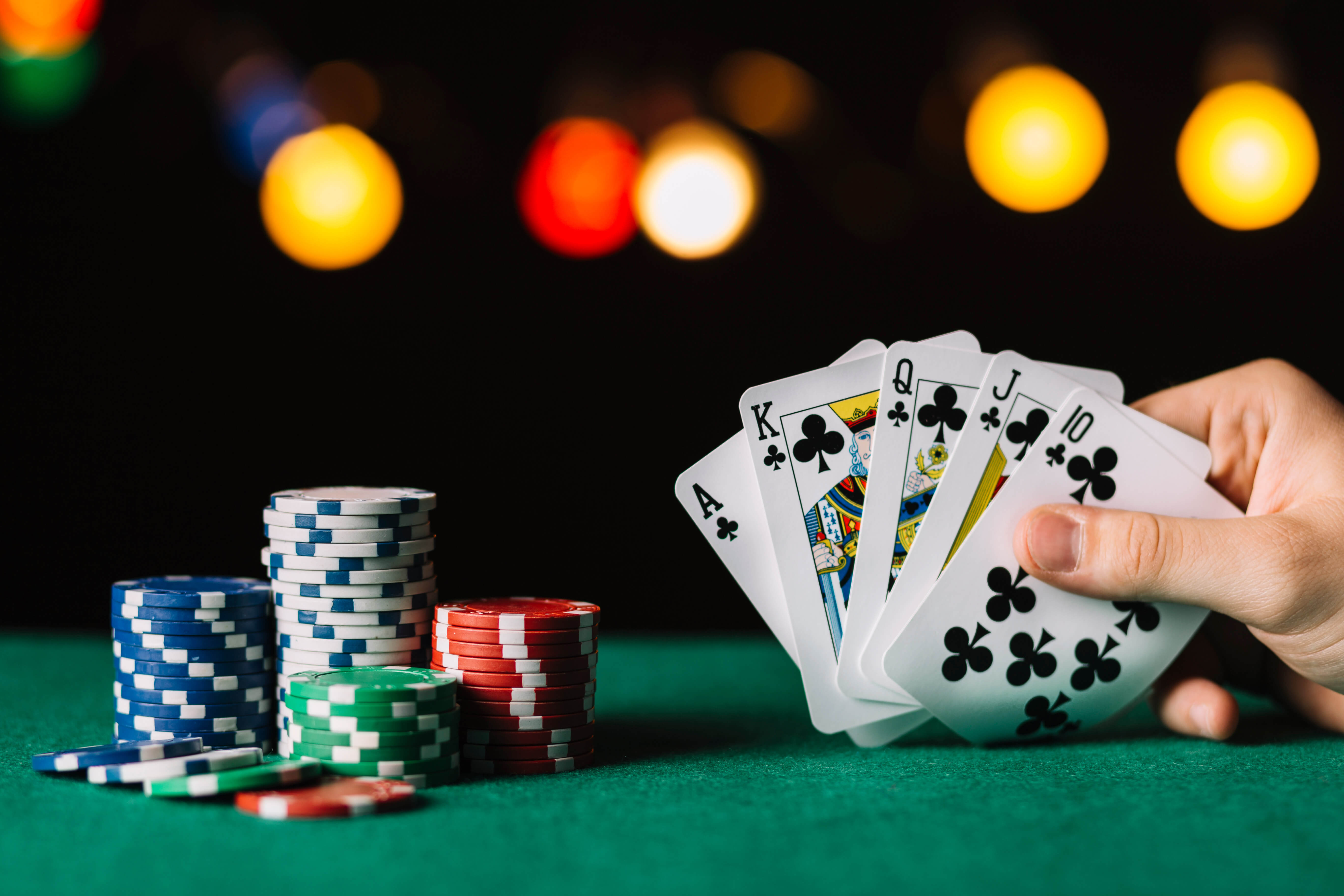 Exploring the Impact of Technology on Casino Games and Business Practices -  Azamn